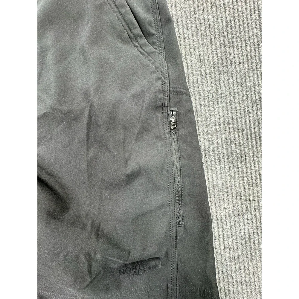 The North Face Shorts Mens‎ 38 Black Chino Golf Dress Zippered Pockets Logo